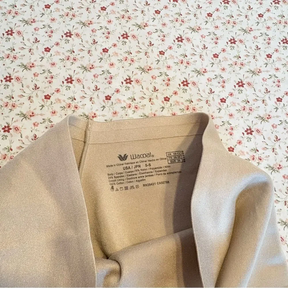 Wacoal High-Waist Shapewear Shorts - Cream